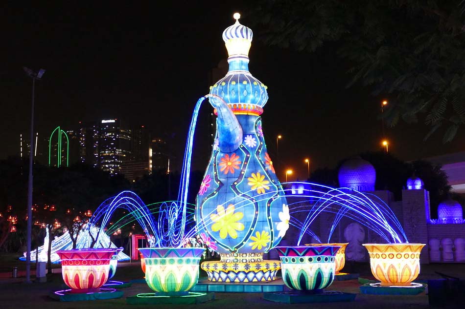 Dubai Garden Glow