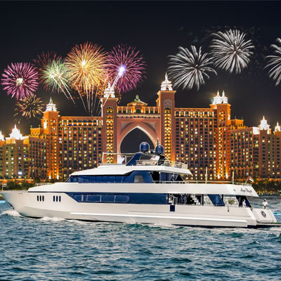 New Year Shared Luxurious Yacht Tour