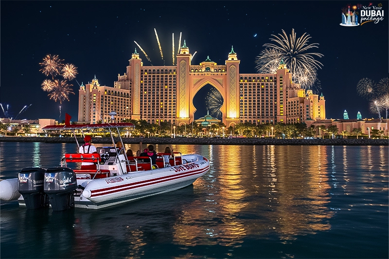 dubai love boats new year fireworks show